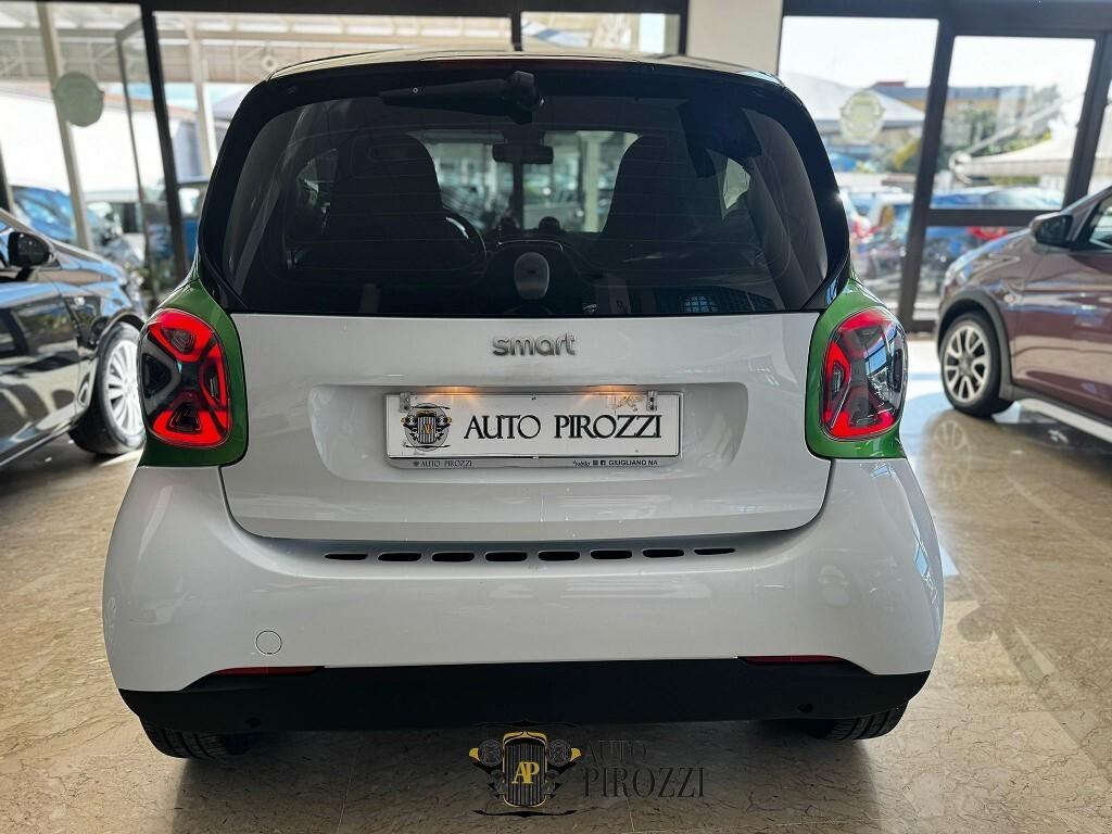 Smart fortwo passion eq electric drive 2017