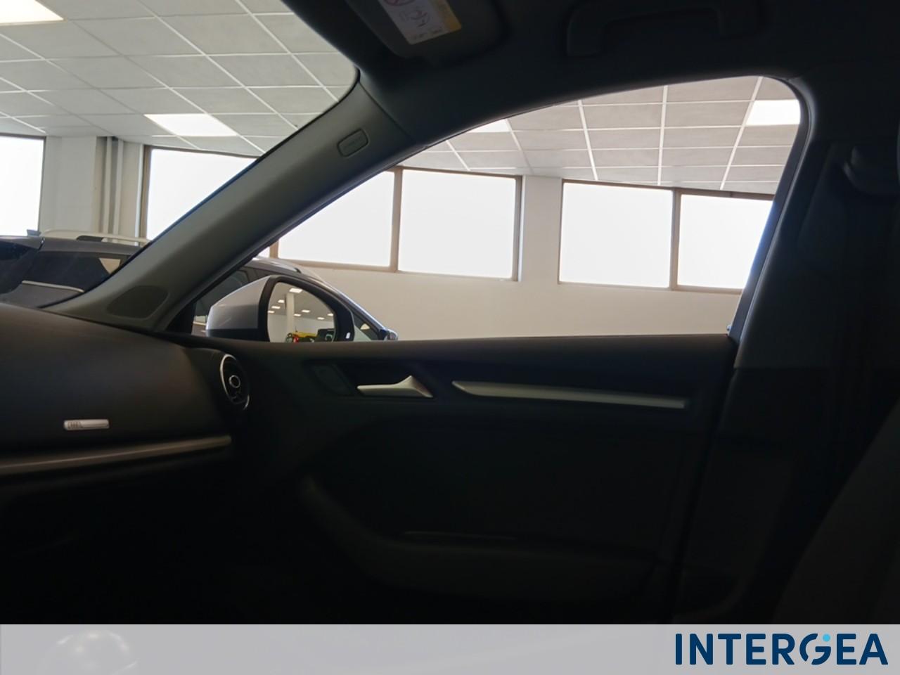 AUDI A3 Sportback 35 2.0 tdi Business 150