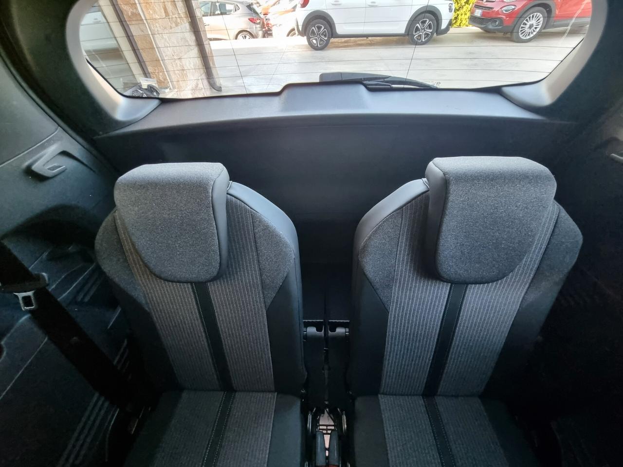 Peugeot 5008 BlueHDi 130 S&S Allure