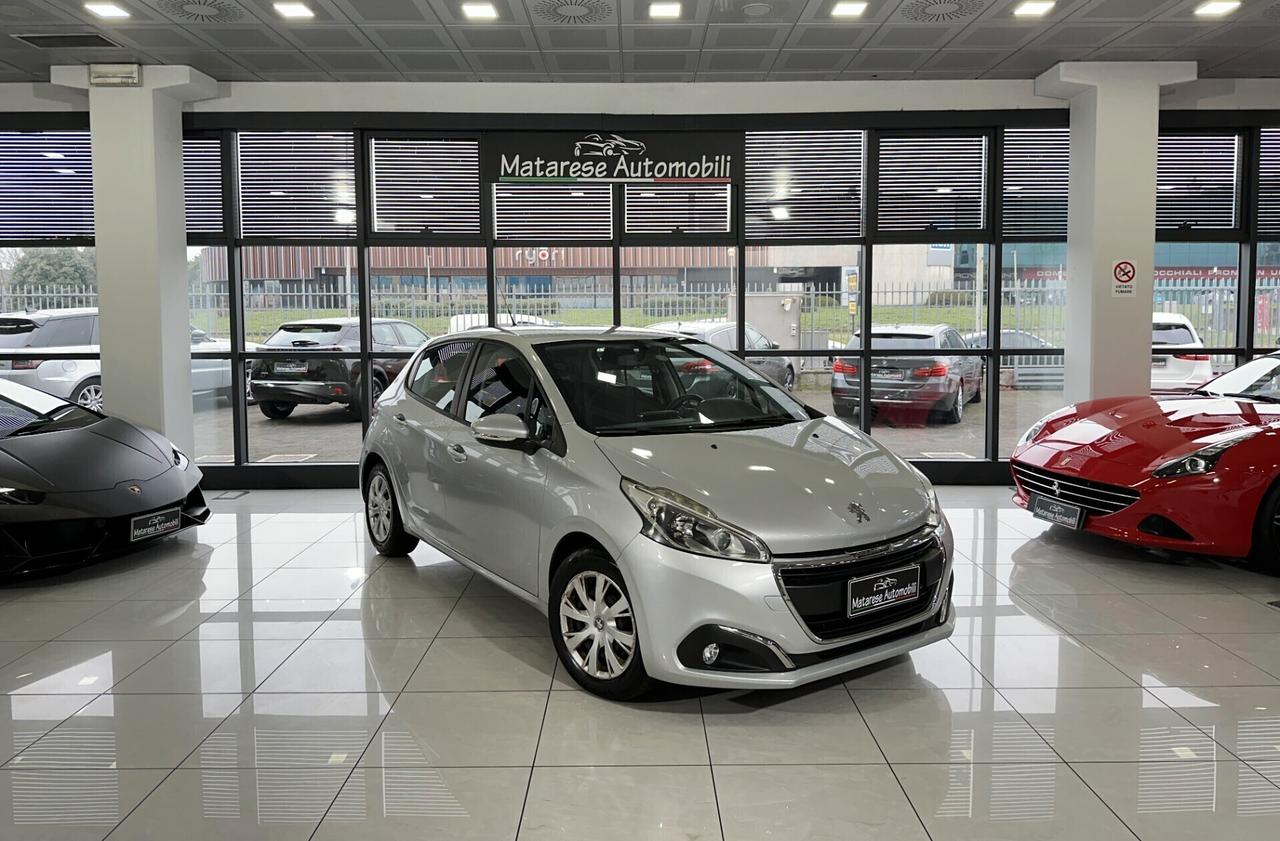 Peugeot 208 1.2 82cv NEOPATENTATO Sensori Finanziabile