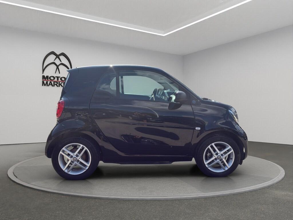 Smart fortwo EQ Pure