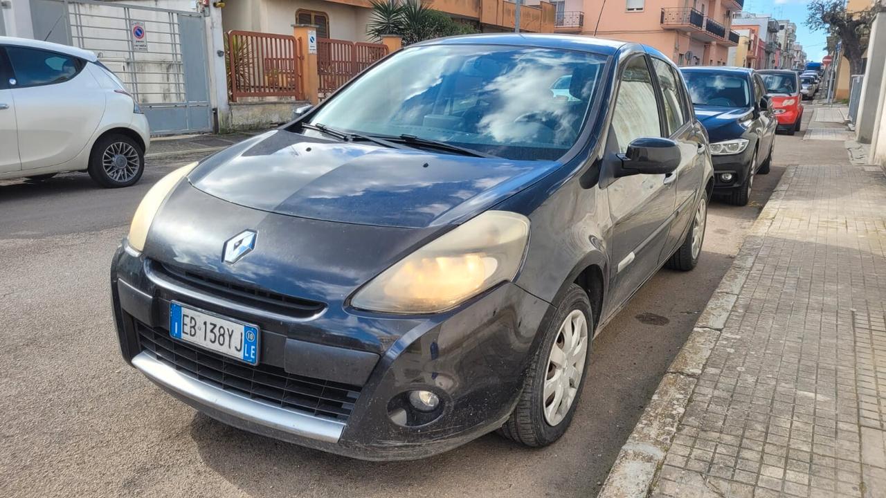 RENAULT Clio 1.2 GPL 75 CV *Neopatentati