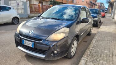 RENAULT Clio 1.2 GPL 75 CV *Neopatentati