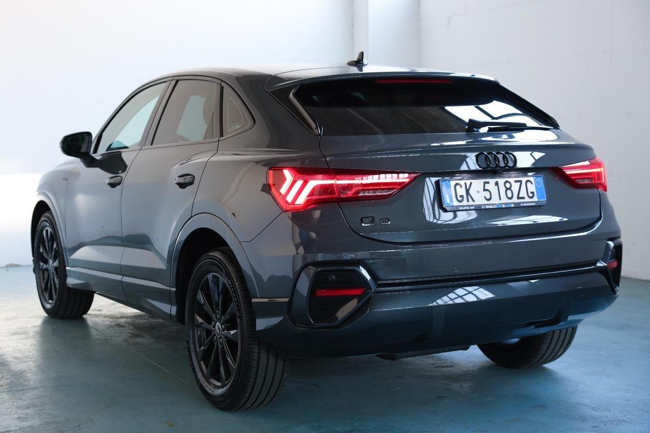 Audi Q3 Sportback 35 TDI S tronic line Black edition UNIPROPRIETARIO ITALIANA IVA ESPOSTA