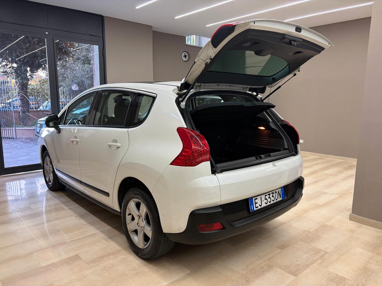 Peugeot 3008 1.6 HDi 112CV Premium