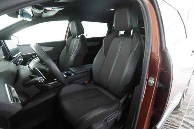 PEUGEOT 5008 5008 BlueHDi 130 S&S EAT8 GT