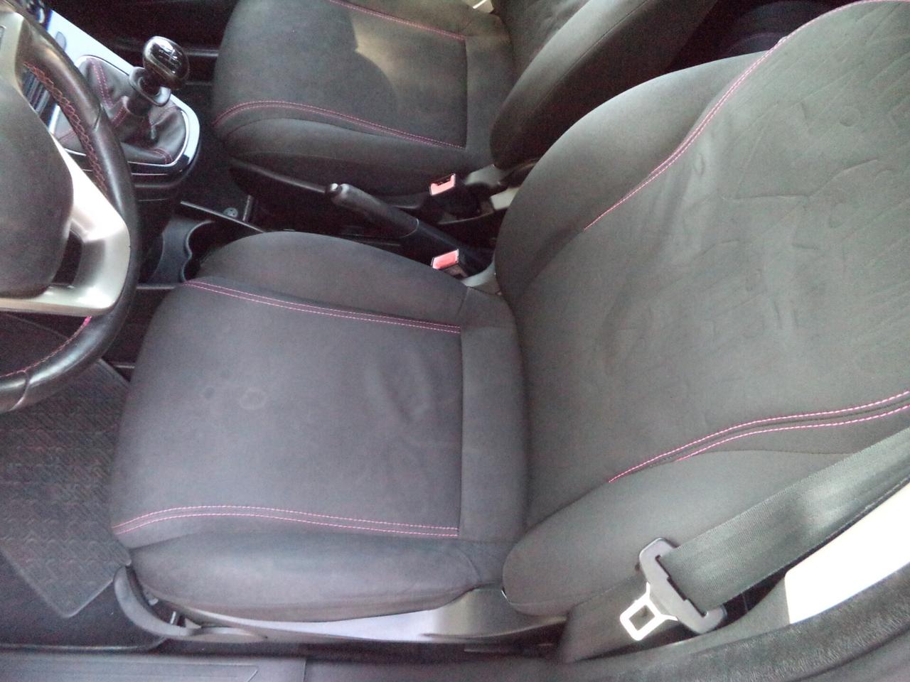 Lancia Ypsilon 1.2 69 CV 5 porte GPL Ecochic Elefantino OK NEOPATENTATI