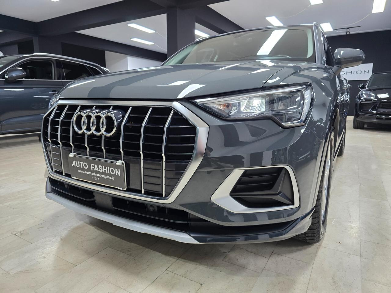 Audi Q3 35 TDI S tronic Business Plus