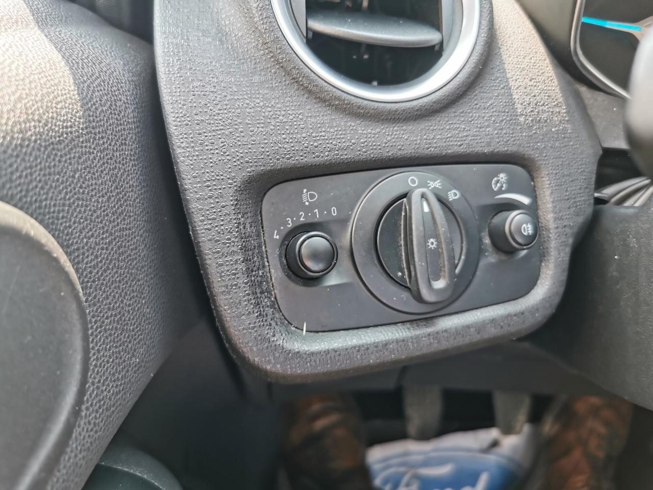 Ford Fiesta Plus 1.5 TDCi 75cv 5 porte