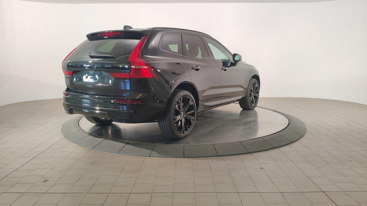 VOLVO Xc60 T6 Plug-In Hybrid Awd Aut. Plus Black Edition
