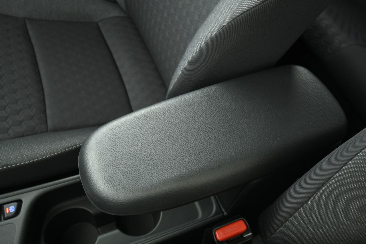 TOYOTA Yaris 1.5h Business CAMERA+ACC+APP CONNECT+NEOPATENTATI