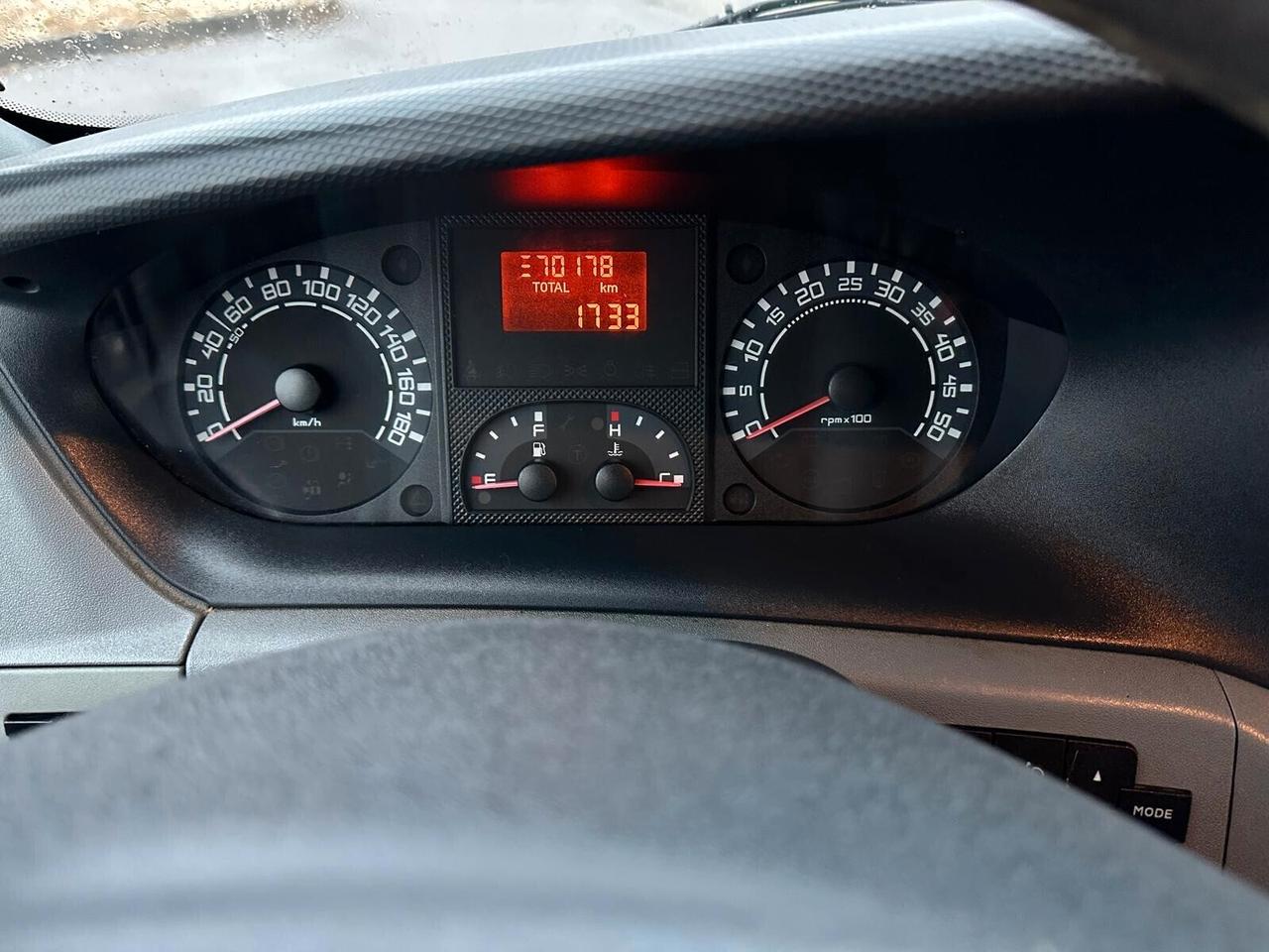 IVECO DAILY CON FRIGO