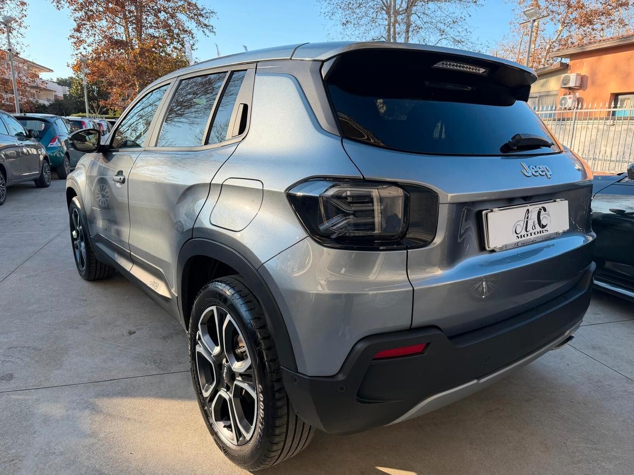 Jeep Avenger 1.2 Turbo 100 CV Summit