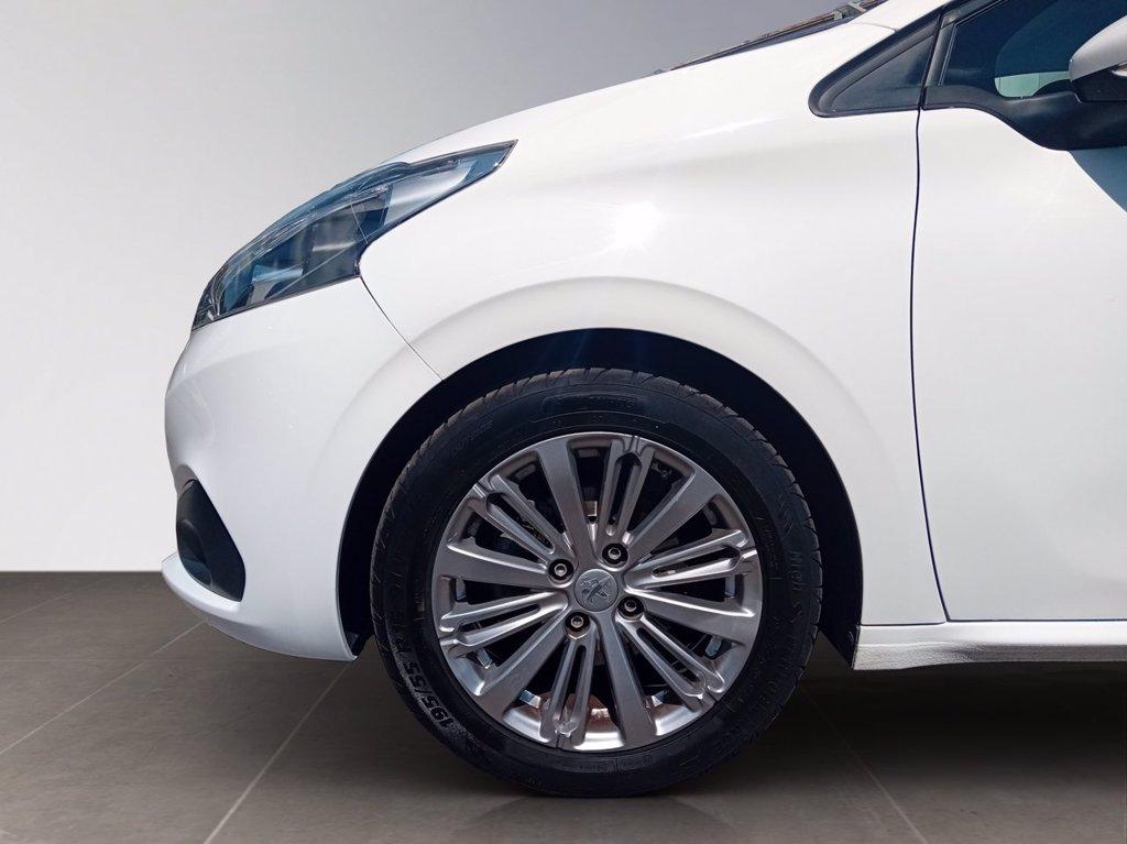 PEUGEOT 208 5 porte del 2019