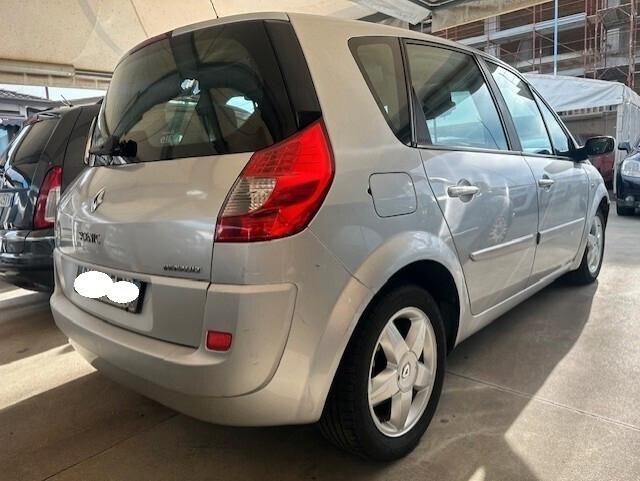 RENAULT SCENIC 1,5 DIESEL FULL OPTIONAL