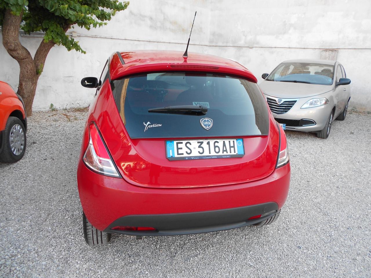 Lancia Ypsilon 1.2 69 CV 5 porte S&S Platinum