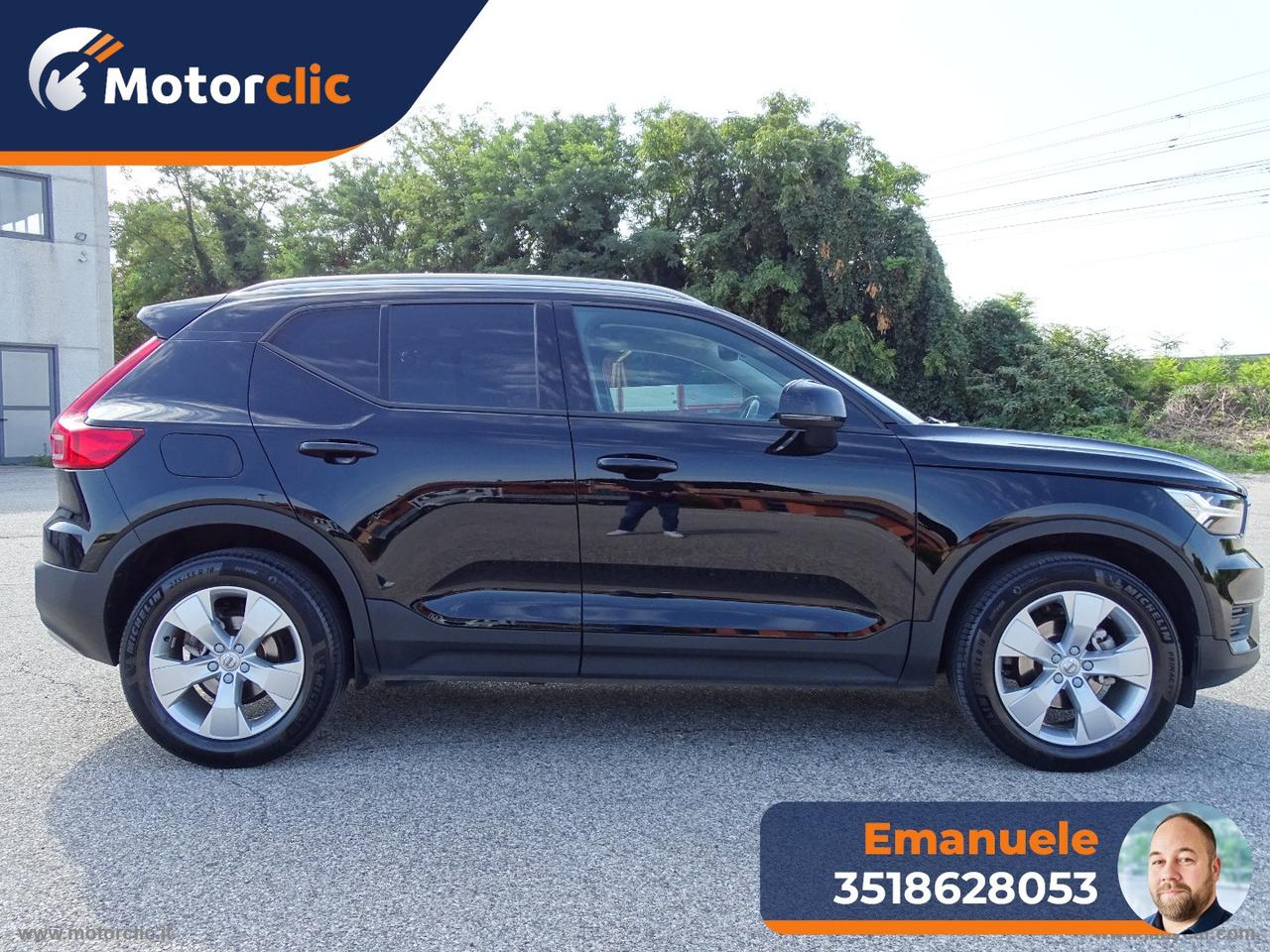 VOLVO XC40 T3 Momentum Core