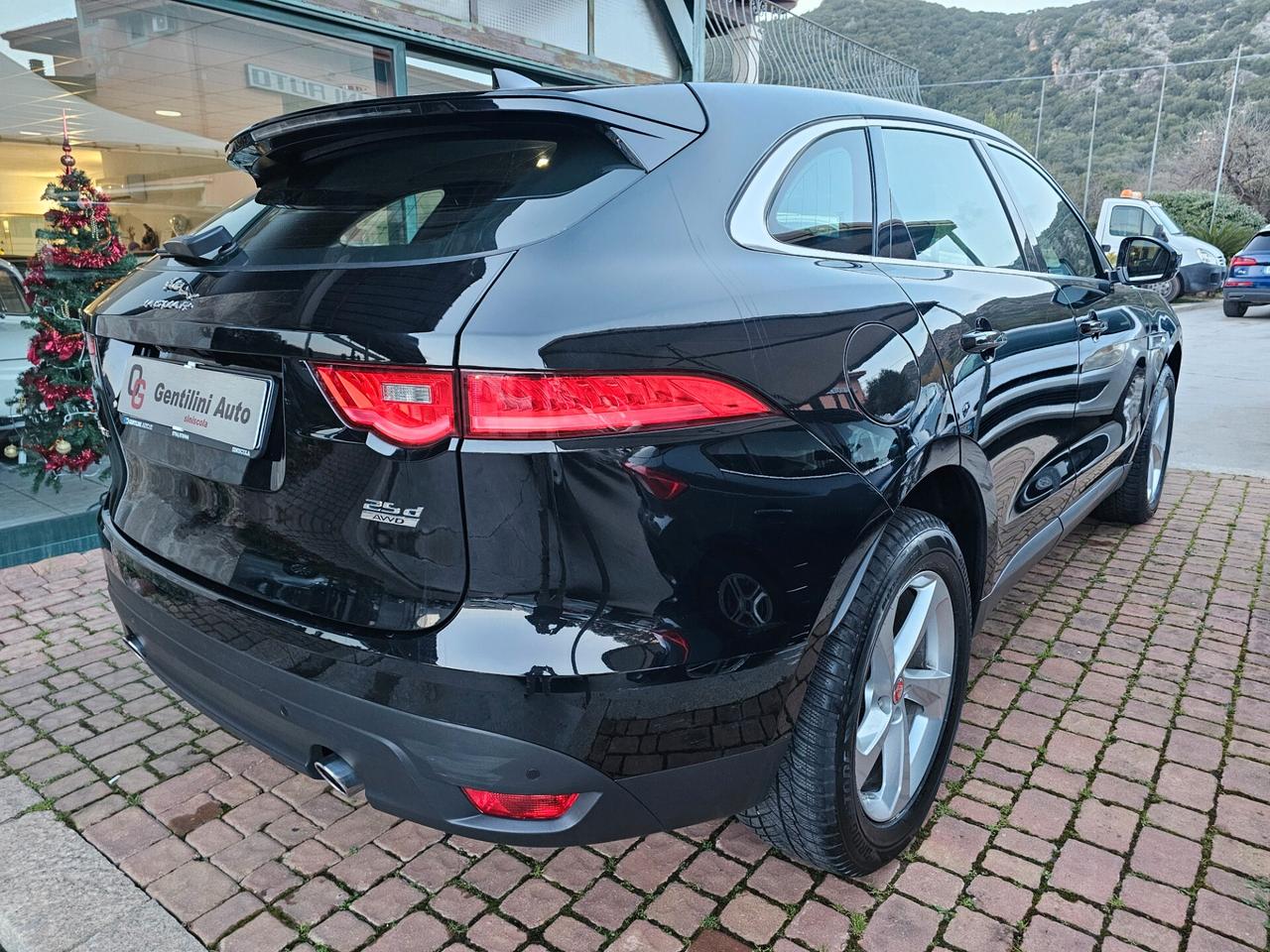 Jaguar F-Pace 2.0 D 240 CV AWD aut. Pure
