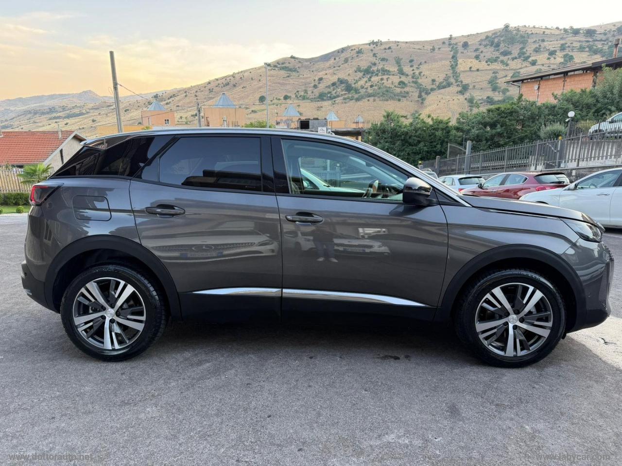 PEUGEOT 3008 BlueHDi 130 S&S EAT8 Allure