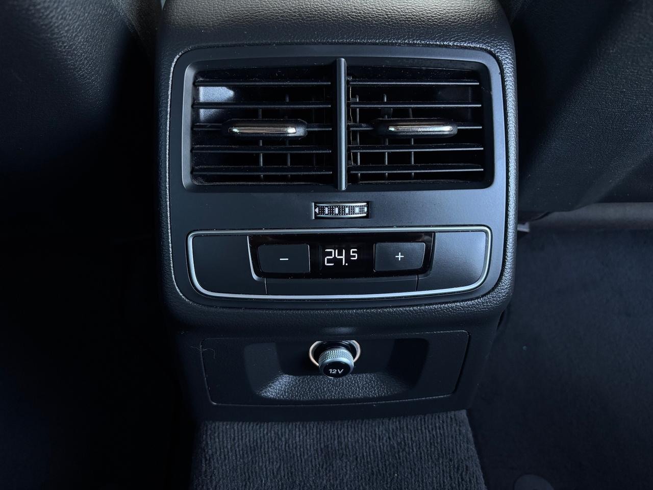 Audi A4 2.0 TDI 150 CV S Tronic. Garanzia 12 mesi