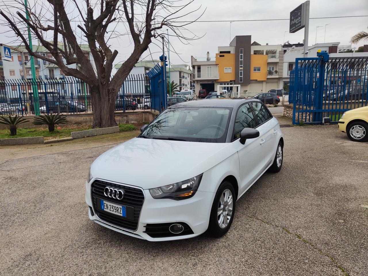 Audi A1 1.6 TDI Ambition 90 Cv del 2012