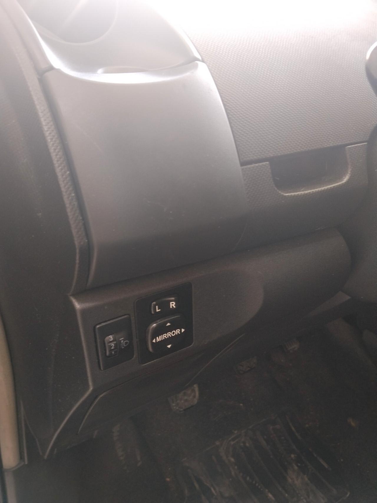 Toyota Yaris 1.0 benzina 2009 CON GARANZIA