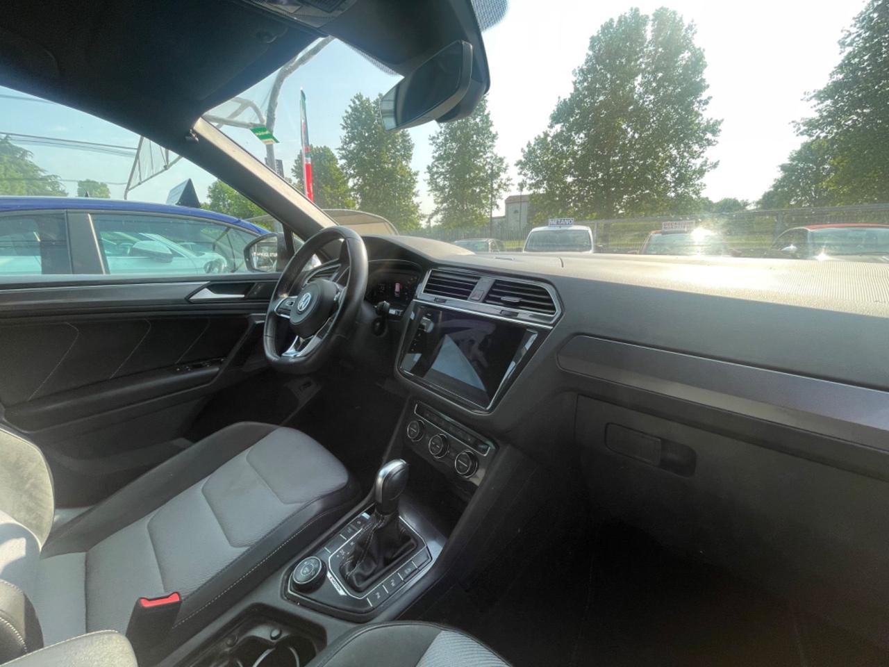 Volkswagen Tiguan 2.0 TDI Rline DSG Style BlueMotion Technology