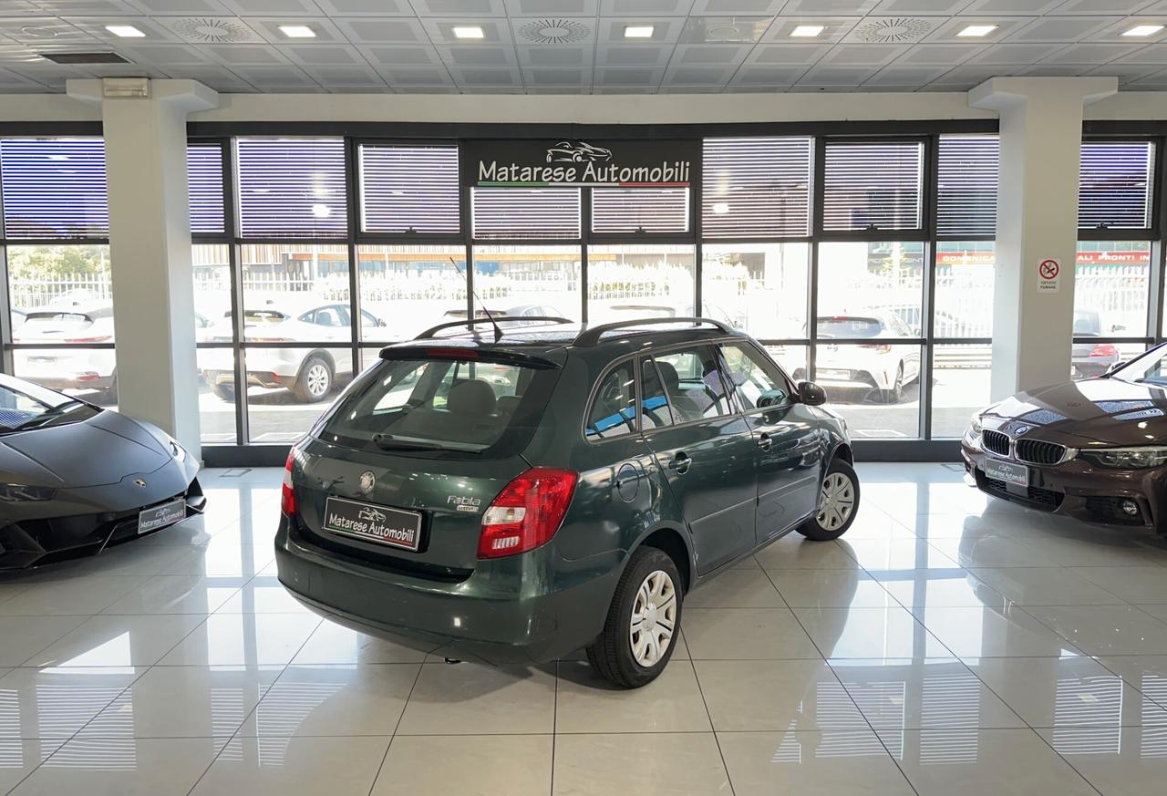 Skoda Fabia 1.2 Wagon 1.2 Style 69cv NEOPATENTATI Garanzia