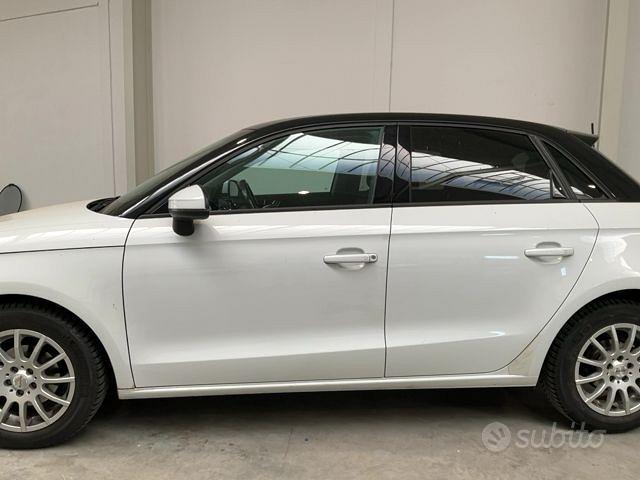 Audi A1 Sportback 1.0 tfsi ultra Sport 95cv 5Posti
