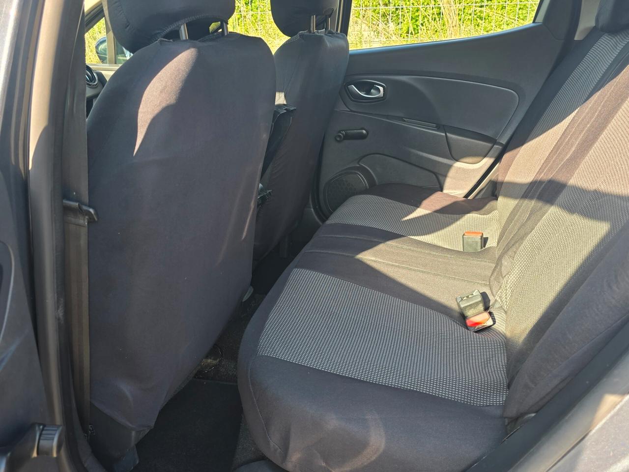 Renault Clio dCi 8V 90 CV EDC Start&Stop 5 porte Energy Duel