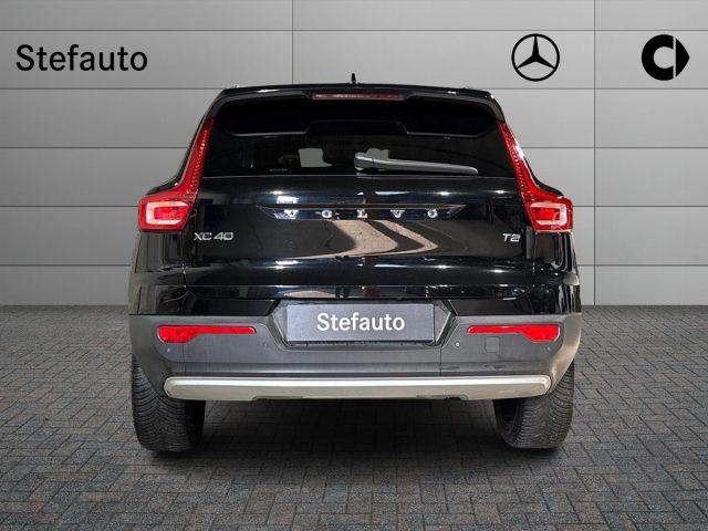 VOLVO XC40 T2 Geartronic Momentum N1