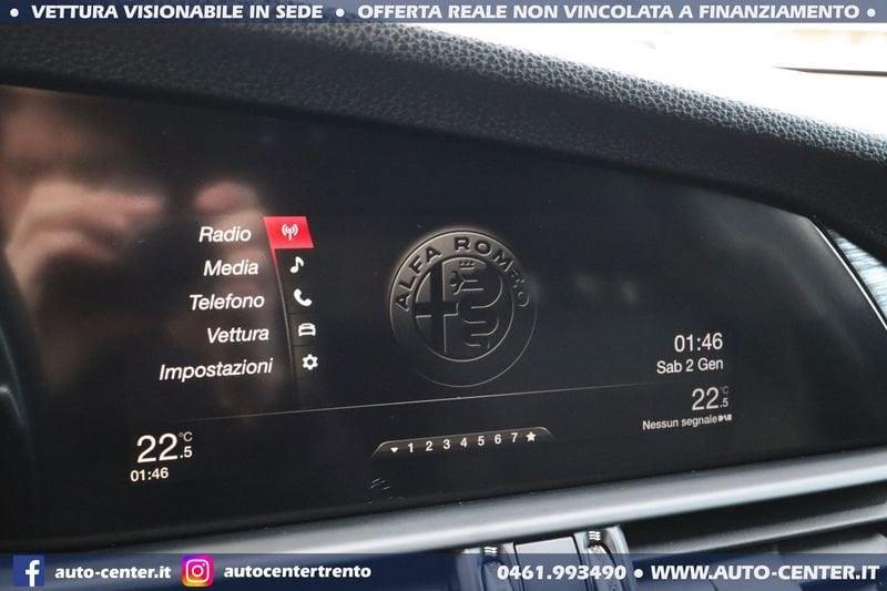 Alfa Romeo Giulia 2.0 Turbo 200CV AT8 B-Tech