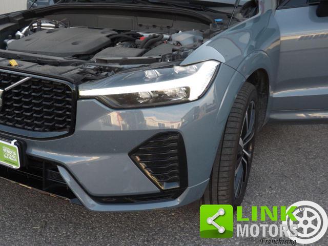 VOLVO XC60 B4 (d) AWD automatico Plus Dark ben tenuta