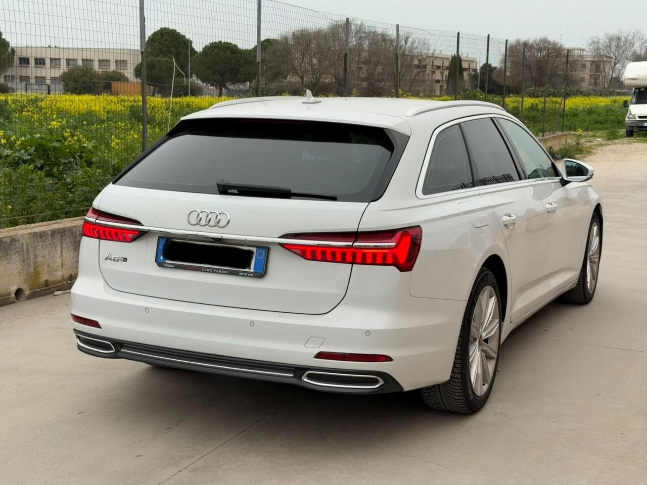 Audi A6 Avant 40 2.0 TDI S tronic Business Sport