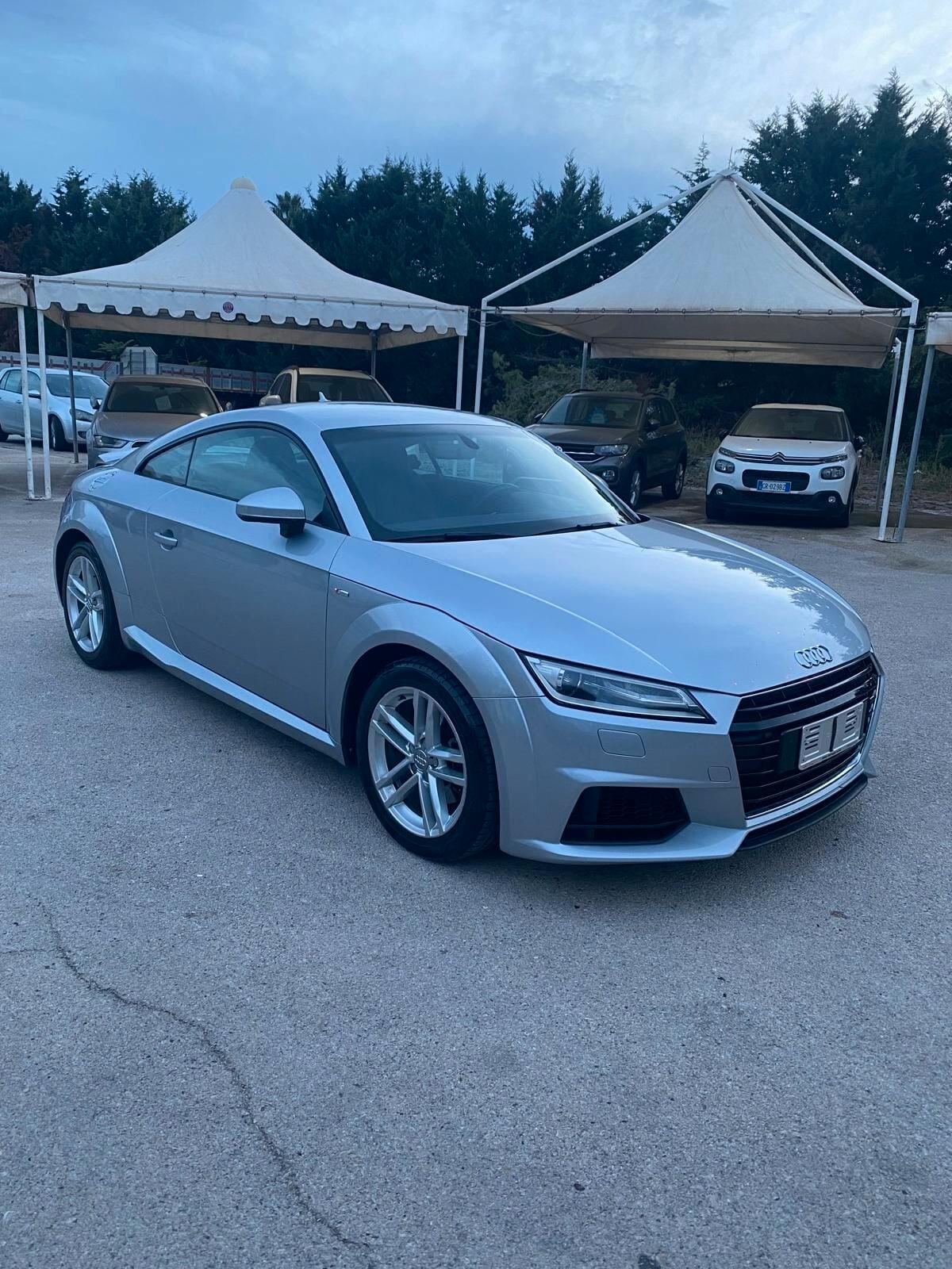 Audi TT Coupé 2.0 TDI ultra S line