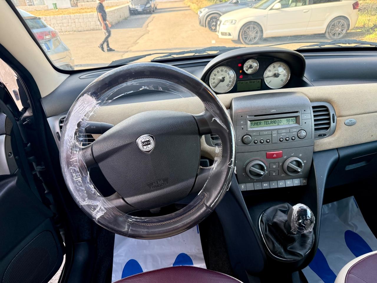 Lancia Ypsilon 1.3 Multijet 16V Platino,EURO 4,Bicolore,Cerchi in lega,Pelle,ecc.