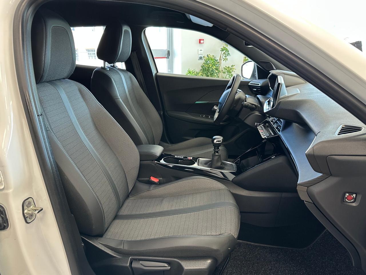 Peugeot 2008 PureTech 130 S&S Allure Pack - 2022