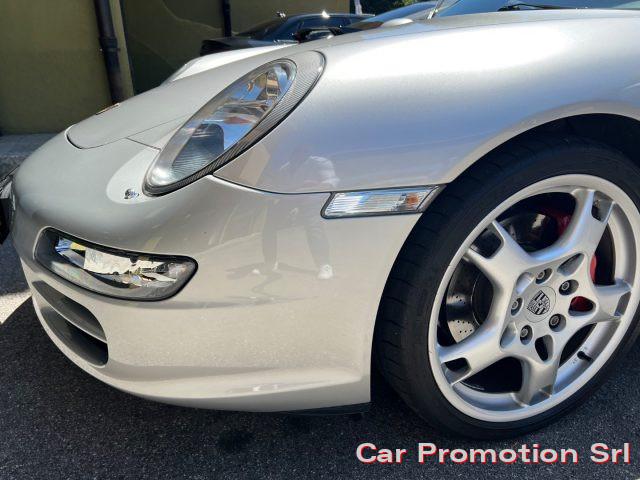 PORSCHE 911 Carrera 4S Coupé