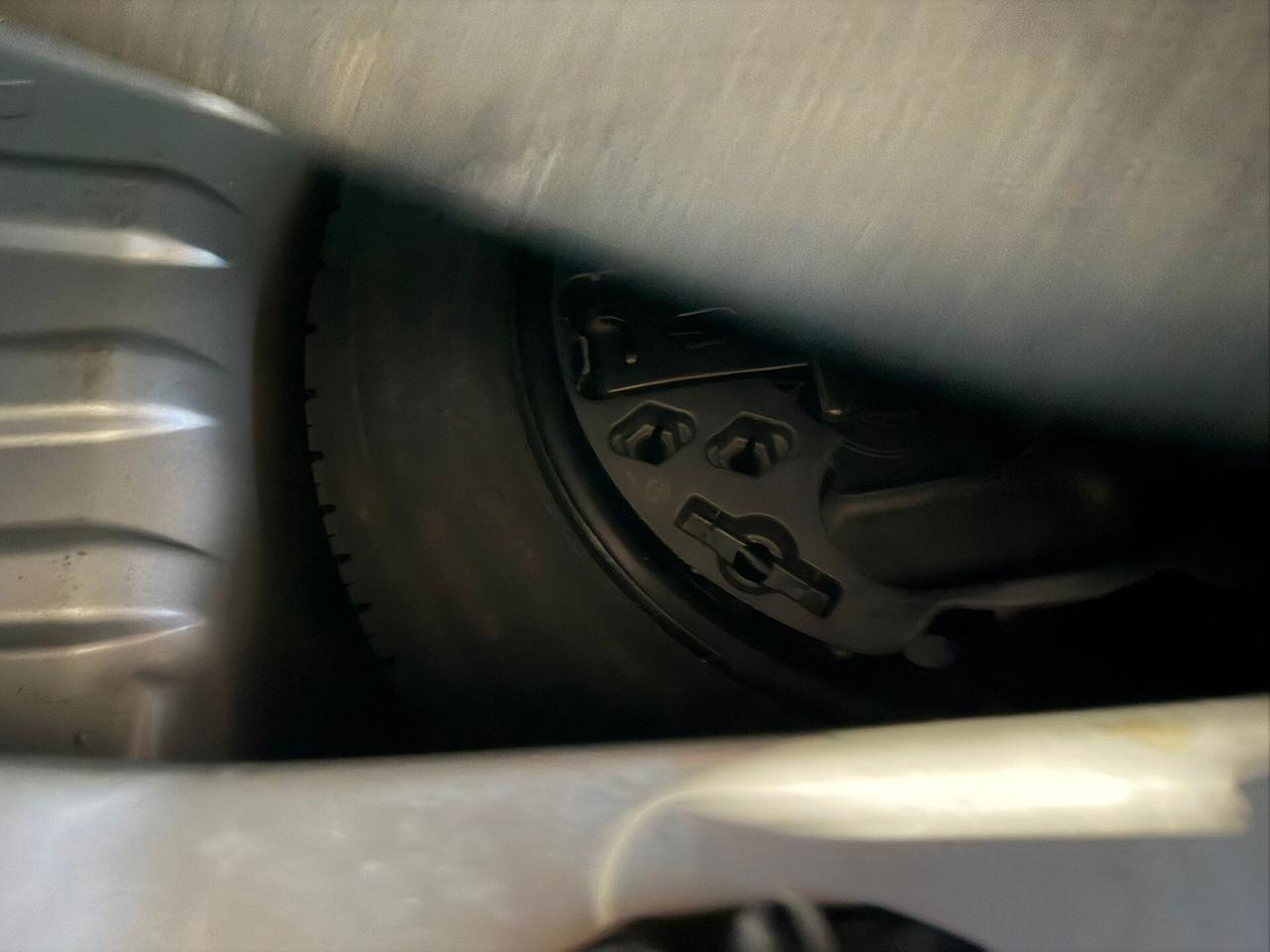 Renault Twingo Benzina Neopatentati