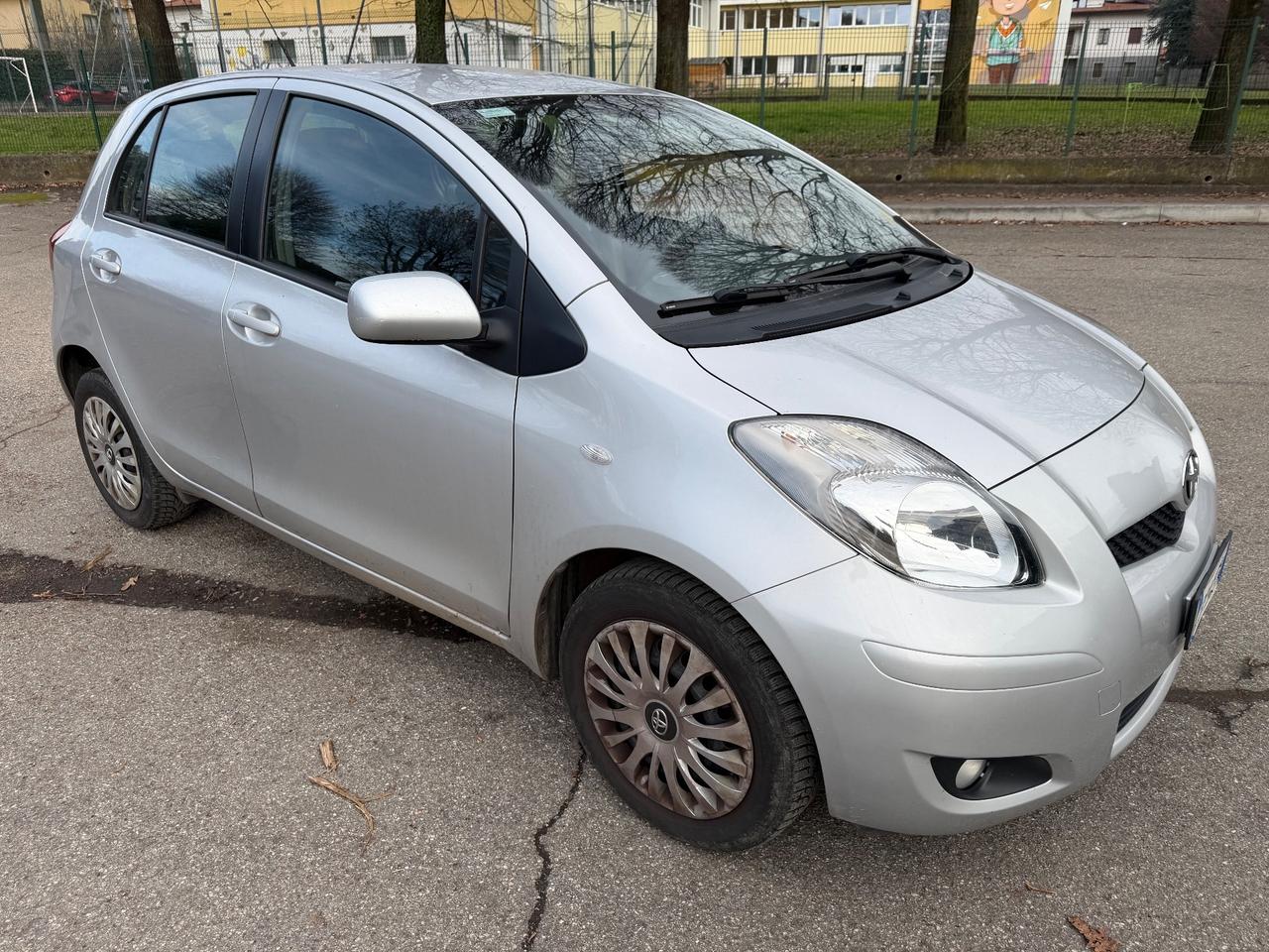 Toyota Yaris 1.3 3 porte Sol