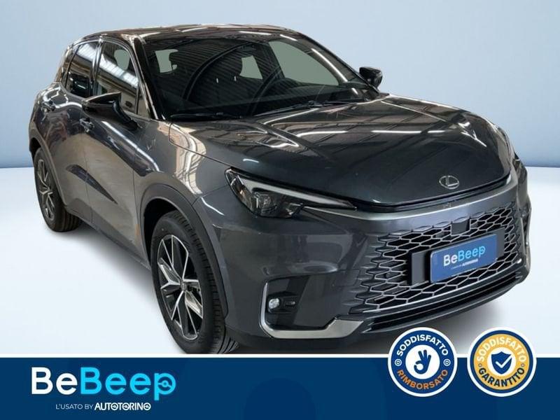 Lexus LBX 1.5 HYBRID EMOTION 4WD
