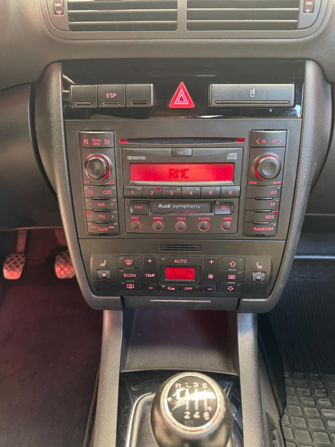 Audi A3 1.8 turbo 20V cat 3p. Attraction