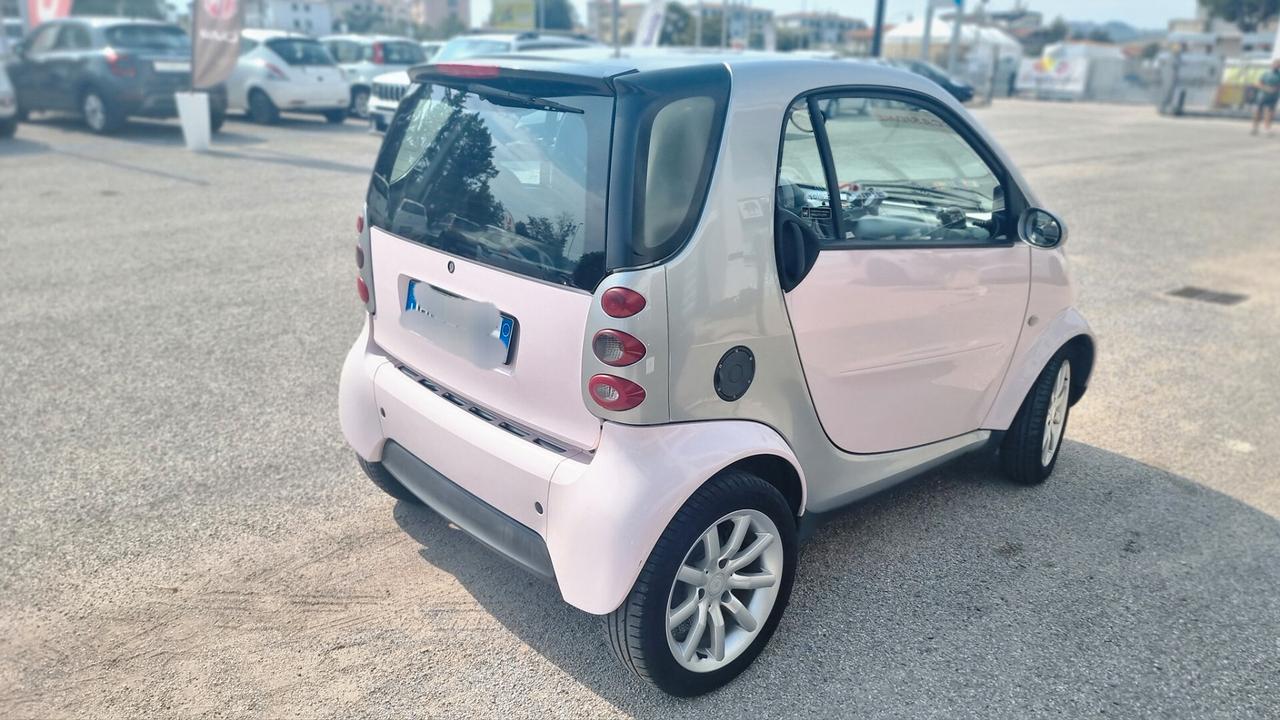Smart ForTwo 700 coupé passion (45 kW)
