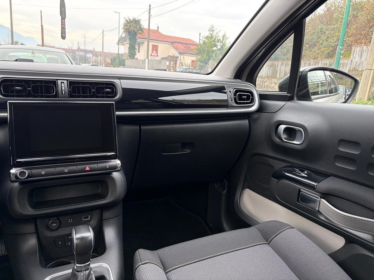 Citroen C3 1.2 T BENZINA 110CV EAT6 Shine