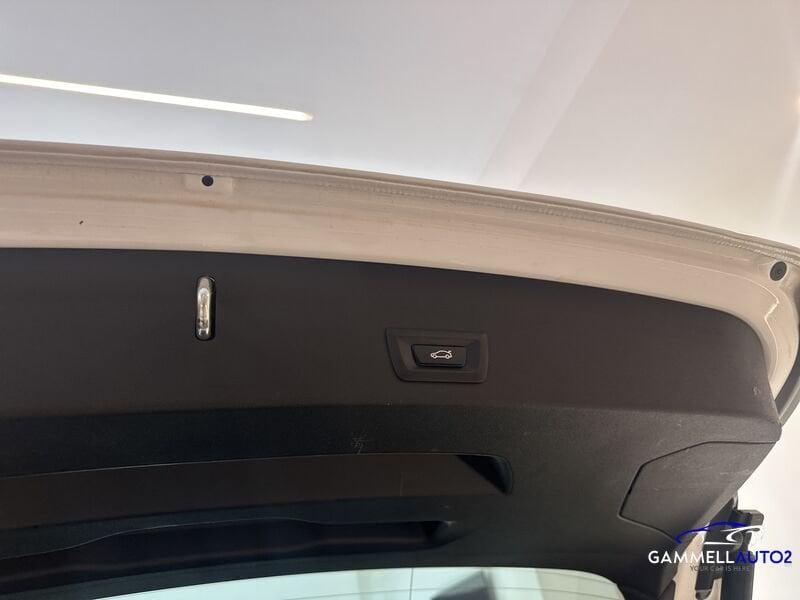 BMW Serie 1 118i 5p. Advantage AUTOMATICO