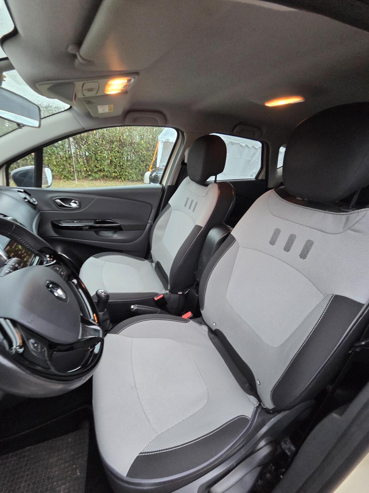 Renault Captur dCi 8V 90 CV FINANZIABILE