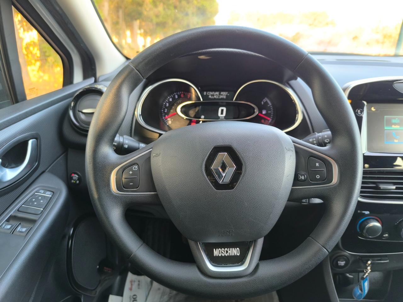 RENAULT CLIO MOSCHINO GPL 05/2019 SENS.POST/RETROC