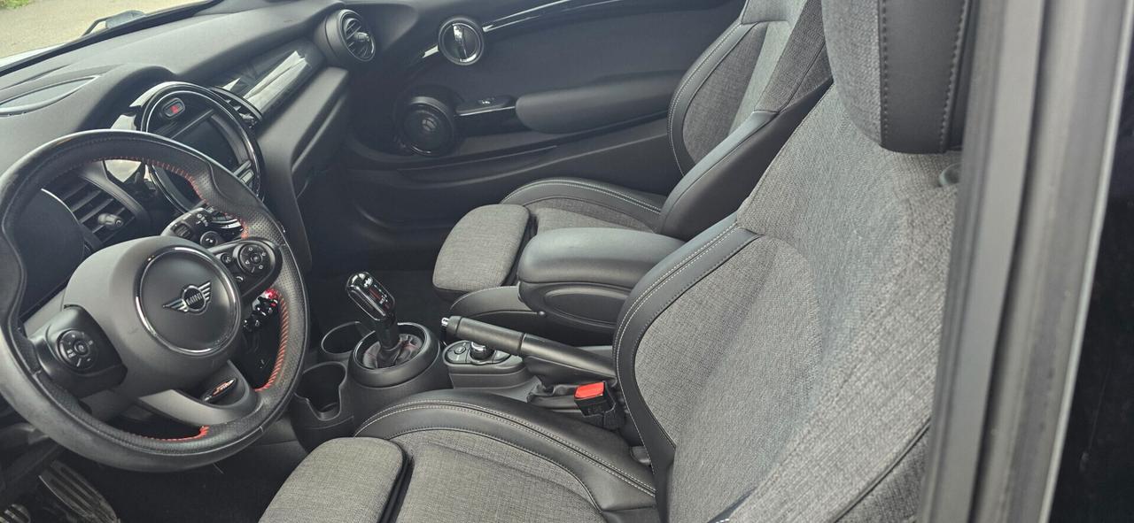 Mini John Cooper Works Jcw anno 2020 cambio automatico