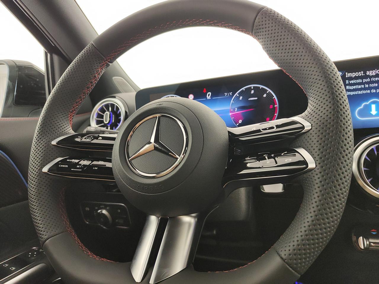 Mercedes-Benz GLA 200 d