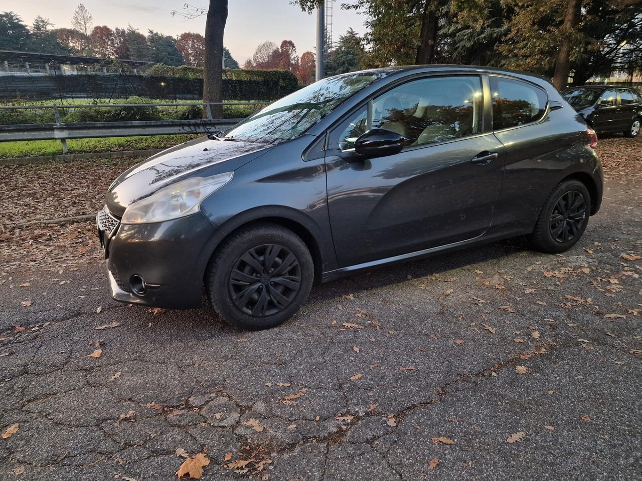 Peugeot 208 1.2 VTi 82 CV 3 porte Active